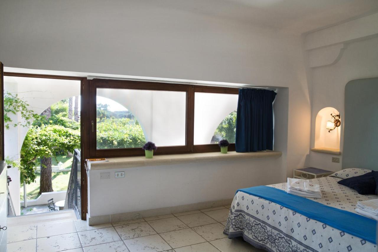 Borgo Fiore Country House Salice Salentino Eksteriør billede
