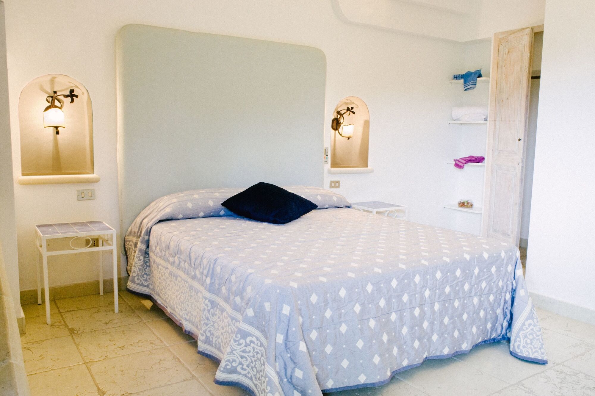 Borgo Fiore Country House Salice Salentino Eksteriør billede